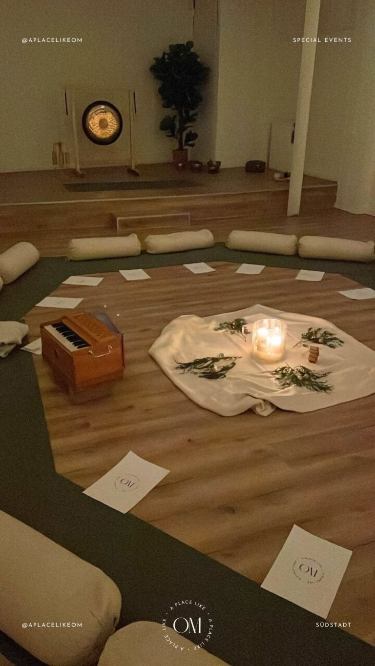 Instagram post from aplacelikeom. This post is in position 1.