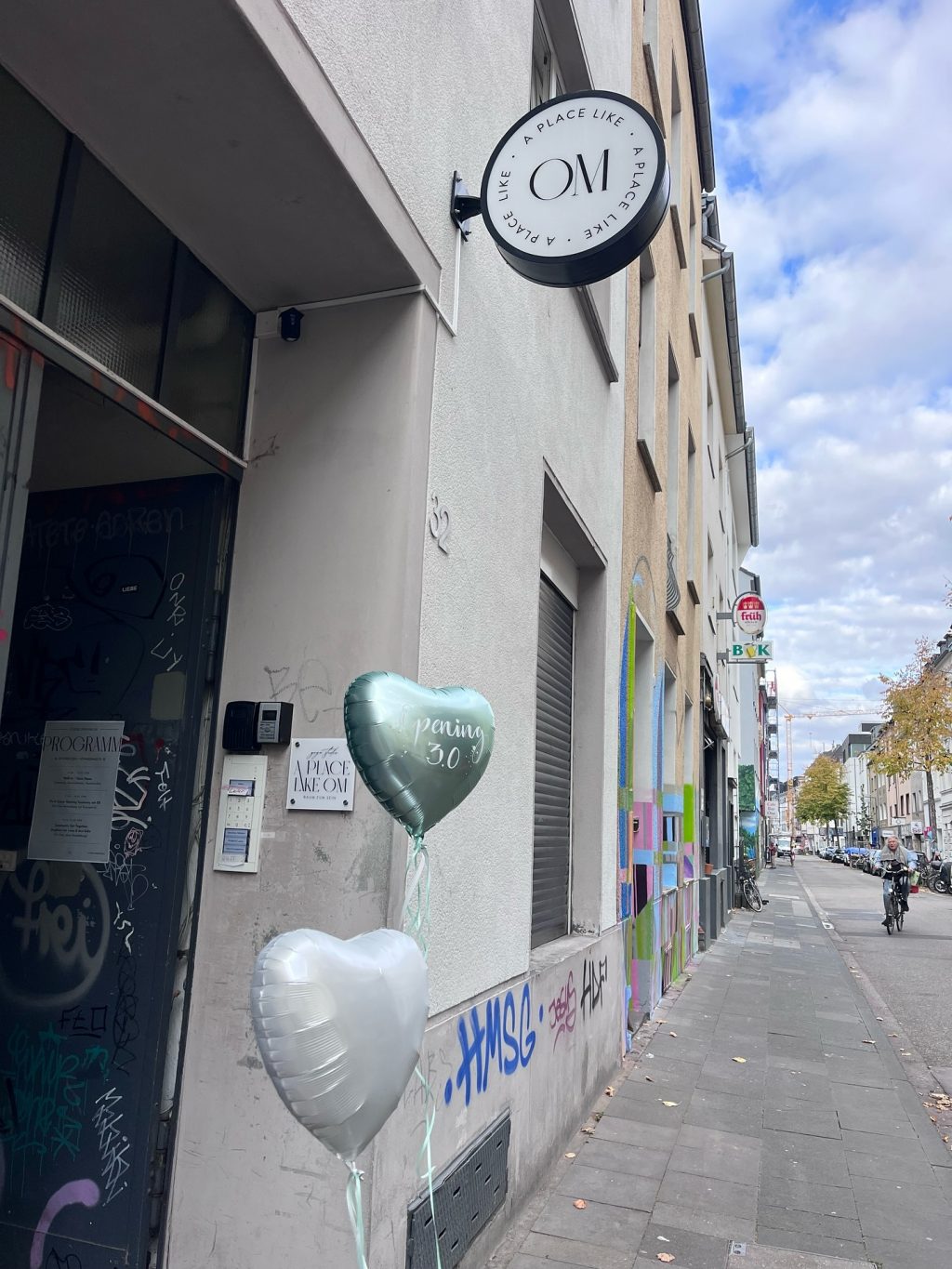 Instagram post from aplacelikeom. This post is in position 1.