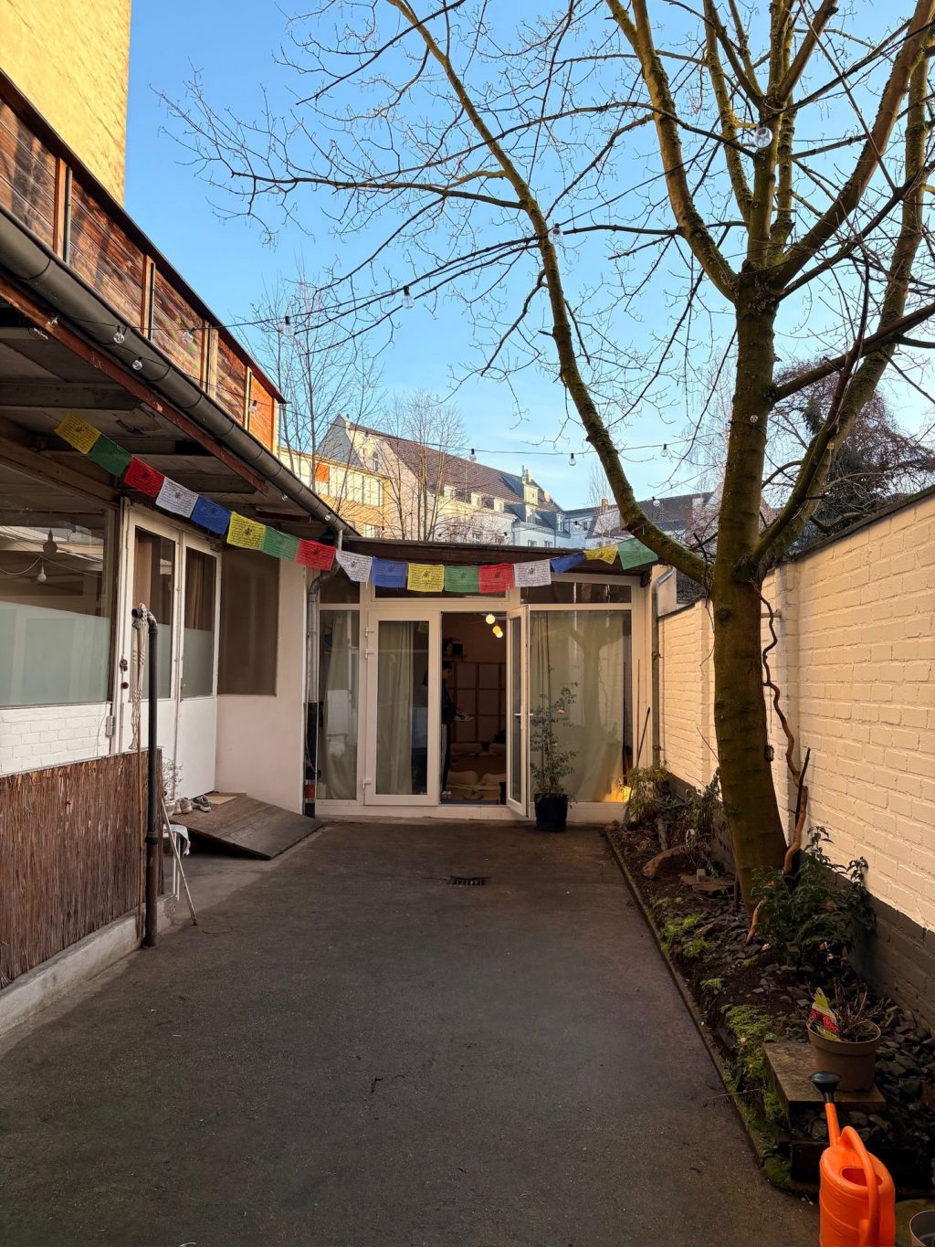 Instagram post from aplacelikeom. This post is in position 4.