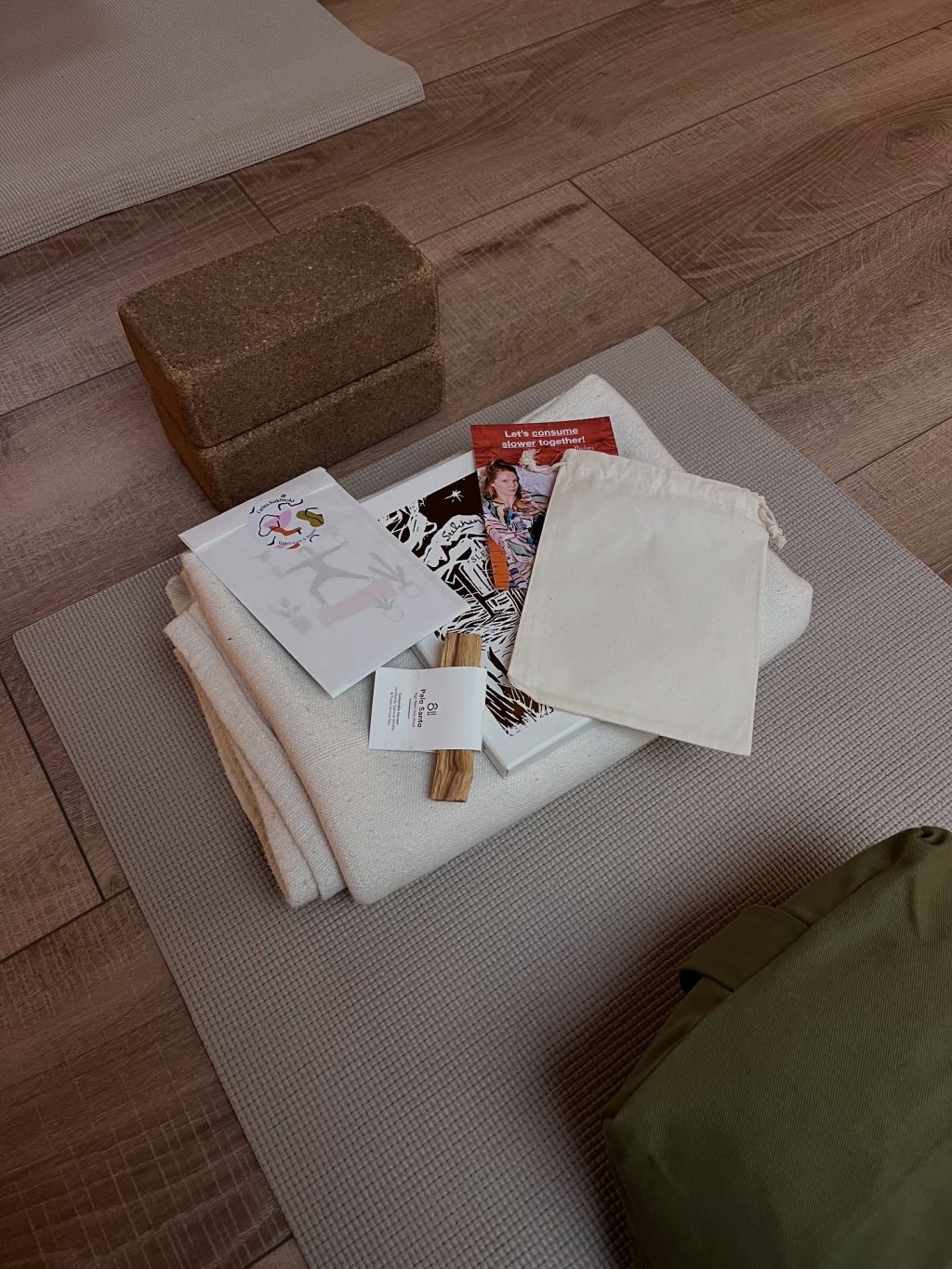 Instagram post from aplacelikeom. This post is in position 5.